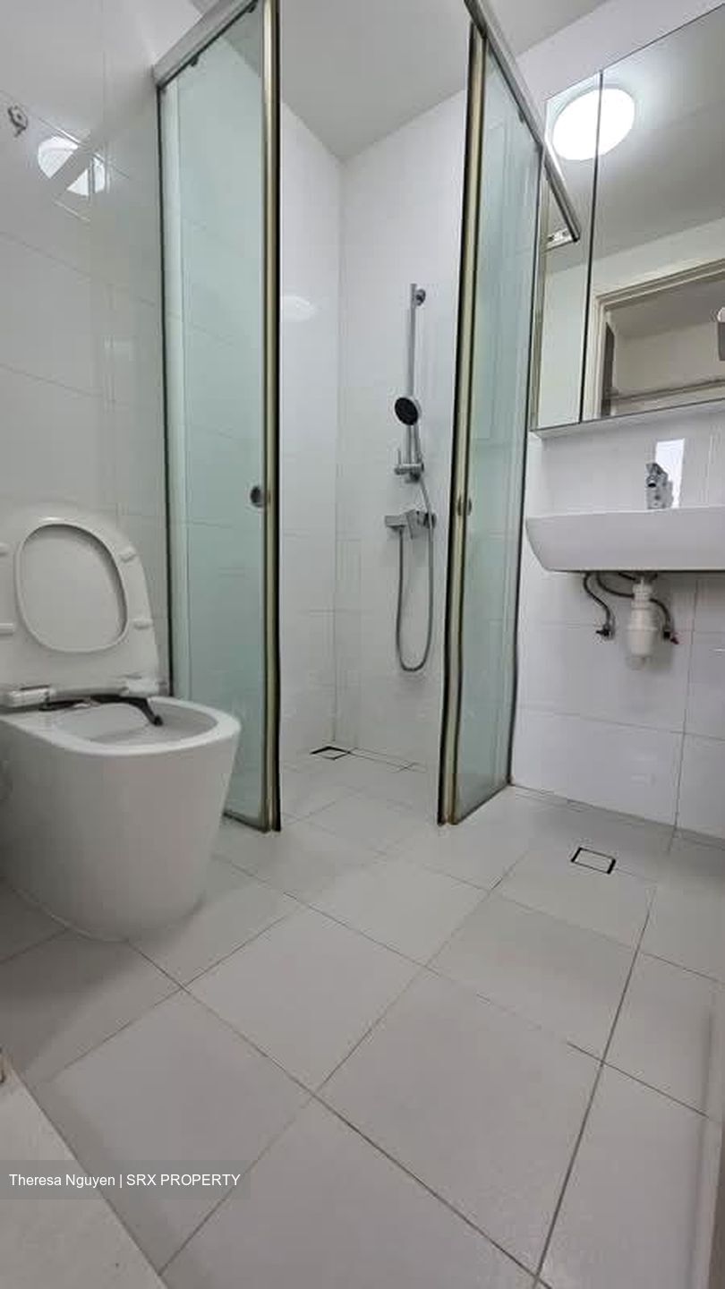 # 1 Loft (D14), Apartment #584987641